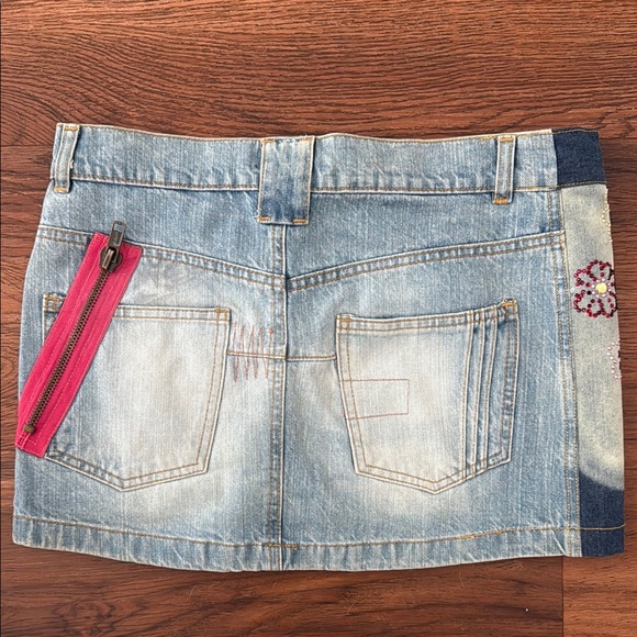 Dolce & Gabbana Pink and Blue Embellished Mini Skirt - Picture 5 of 7